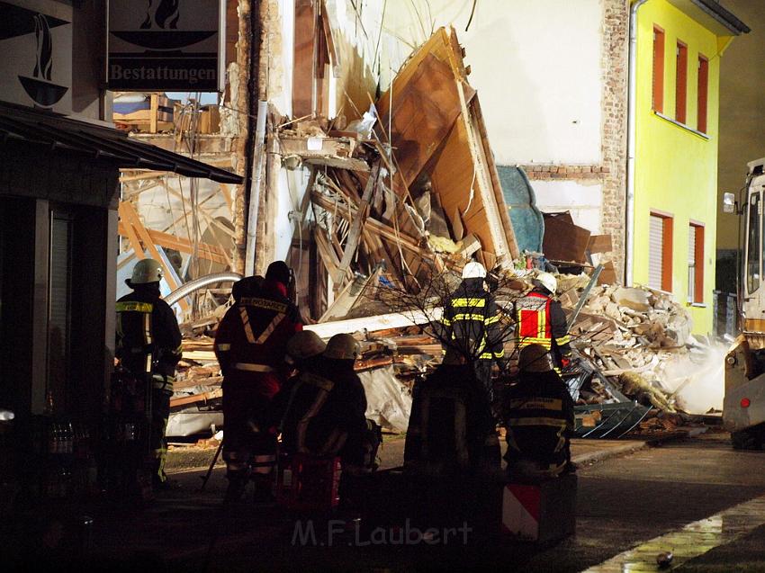 Hausexplosion Bruehl bei Koeln Pingsdorferstr P275.JPG